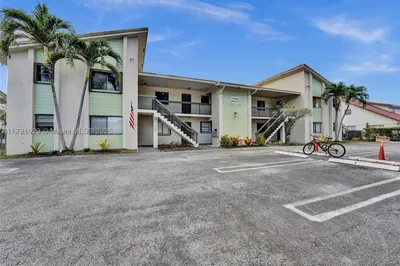 3158 Coral Springs #2 1