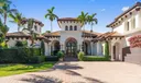 314 W Riverside Drive Photo