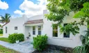 905 SE 3rd Avenue Photo