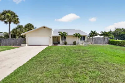 4517 Palm Ridge Boulevard 1