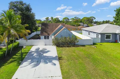 5414 Sunrise Boulevard 1