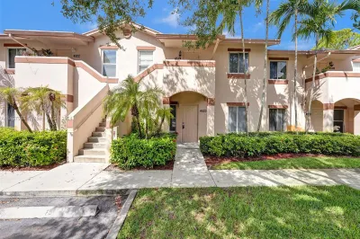 4523 Oak Terrace Dr #4523 1