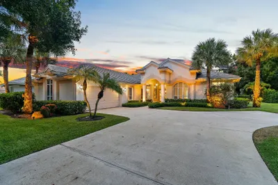 8208 Kiawah Trace 1
