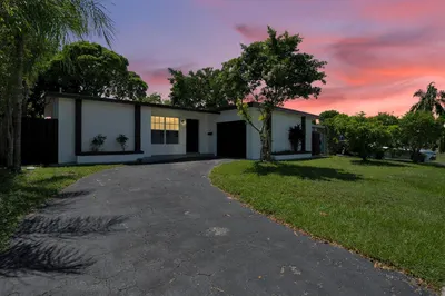 8360 NW 25th Ct 1