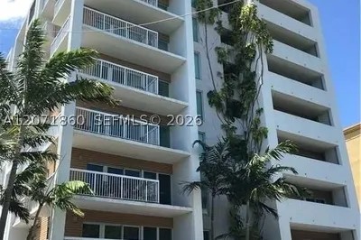 2740 SW 28th Ter #206 1