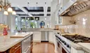 721 NE Lakeview Terrace Photo