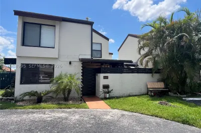 447 NW 98th Ct 1