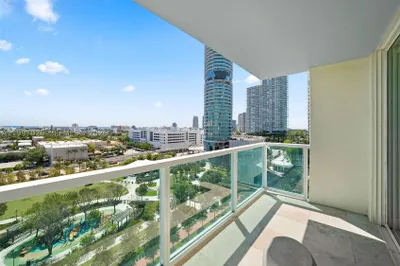650 West Ave #1104 1