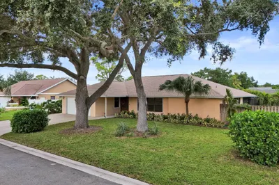 4123 Ardisia Path 1