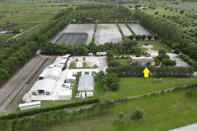 8006 SW Kanner Highway 1