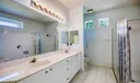 606 SW Treasure Cove Photo