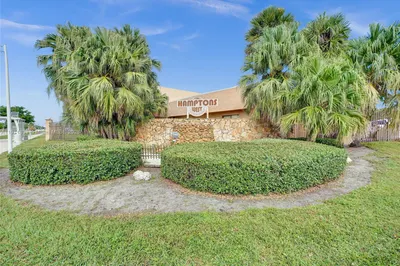 8010 Hampton Blvd #211 1