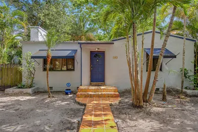 583 NW 47th St 1