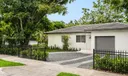 810 NW 7th St Photo