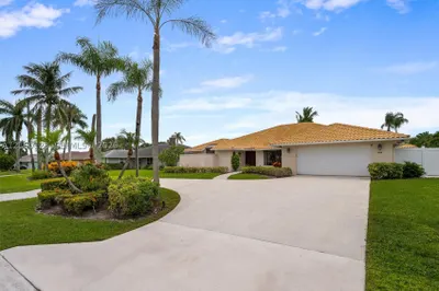 3600 Edgar Ave 1