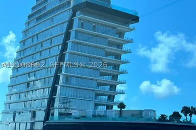300 Biscayne Boulevard #2709W 1