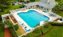 660 NE Moss Rose Place Photo