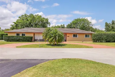 8817 SW 153rd Ter 1