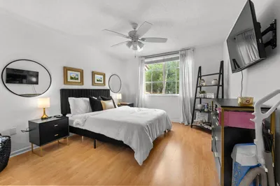 4812 N State Road 7 #12205 1