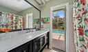 1010 SE Buttonwood Circle Photo