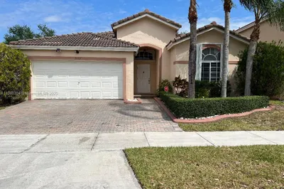 5333 NW 109th Ct 1