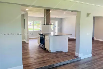 573 Wimbrow Dr 1