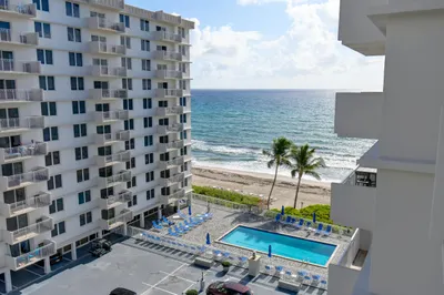 3221 S Ocean Boulevard #704 1