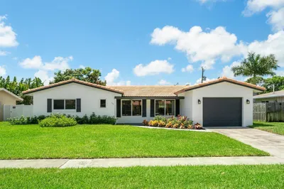 928 SW 4th Street 1