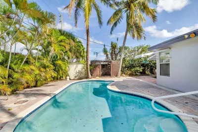 Large Circular Driveway