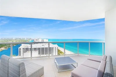 4779 Collins Ave #2908 1