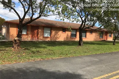300 NW 16th Ave 1