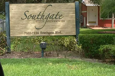 7104 Southgate Blvd #7104 1