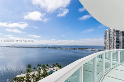 2101 Brickell Ave #1206 1