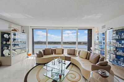 525 S Flagler Drive #16a 1