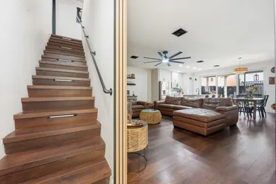 3221 John's Place 1