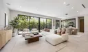 2905 Washington St Photo