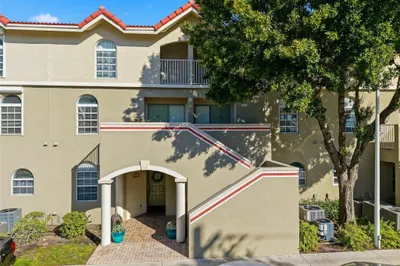 2381 NE 14th Street Causeway #206 1