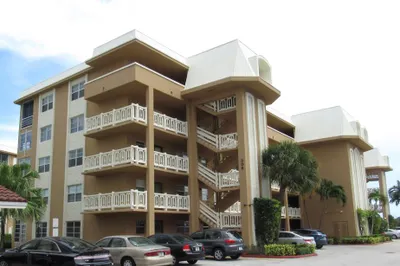 308 Golfview Road #405 1