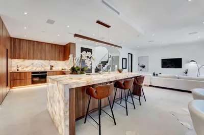 Kitchen / Open Living