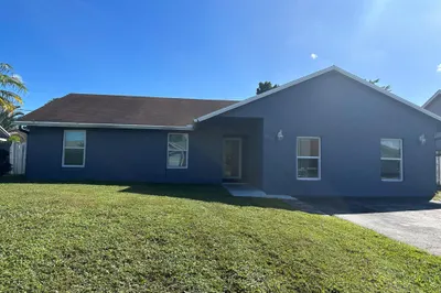 4930 NW 85 Terrace 1