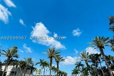 5610 NW 114th Pl #212 1