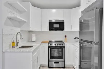 1700 Pierce St #803 1