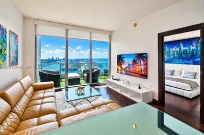 900 Biscayne Blvd #4403 1