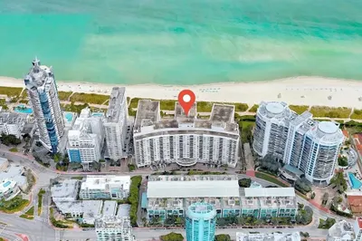 6039 Collins Ave #401 1
