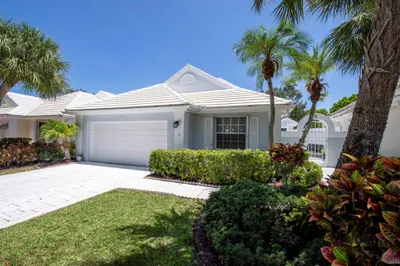 3 Blenheim Court 1