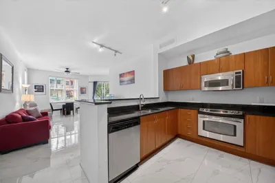 804 E Windward Way #111 1