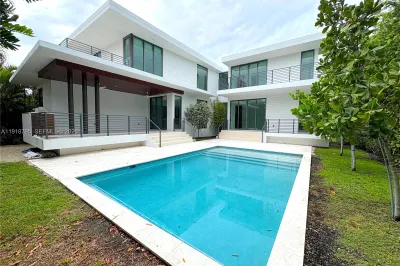 Key Biscayne Residential 1