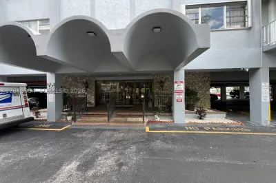 1470 NE 125th Ter #509 1