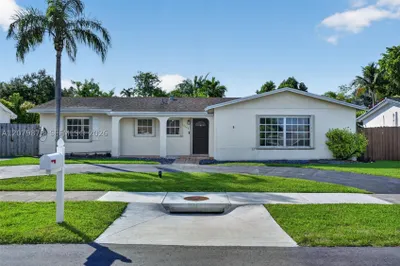 18569 SW 89th Pl 1
