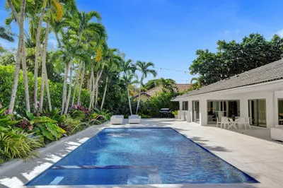 Breathtaking Private Resort Grounds Feature Absolu